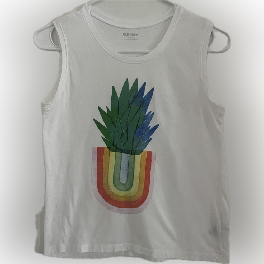 Old Navy Girl’s Size XL (14-16) Rainbow Pineapple White Graphic Tank Top